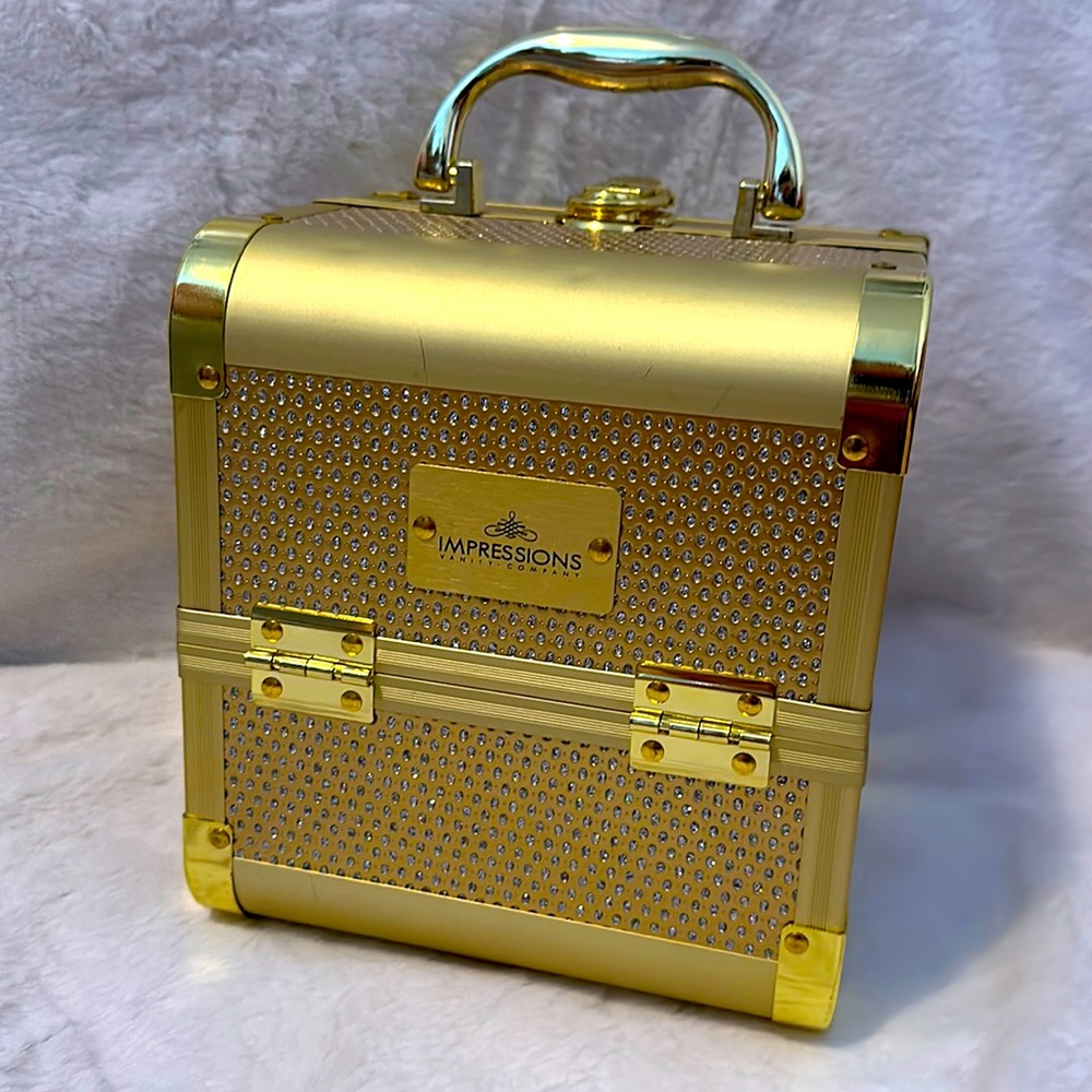 Impression Vanity Gold Glitter Makeup Box